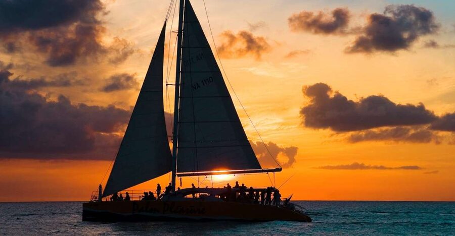 Santorini: Sunset Caldera Cruise with BBQ Meal and Drinks - Akrotiri and the Red and White Beaches From the Water