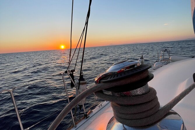 Santorini Sunset:Private All-In Catamaran Cruise (Food&Drinks) - Key Things to Know Before You Go
