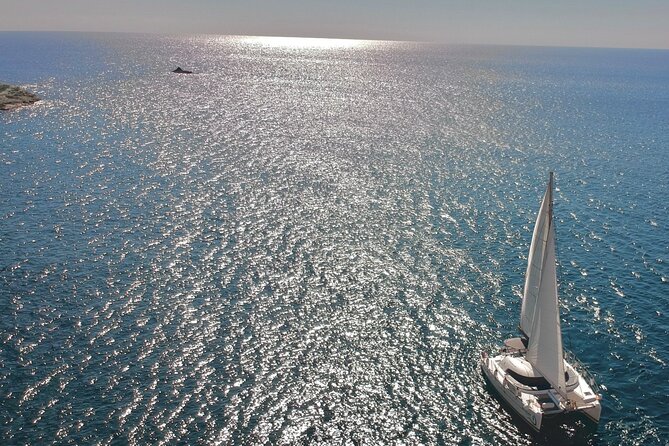Santorini Sunset:Private All-In Catamaran Cruise (Food&Drinks) - The Private Catamaran Feel, Plus the Real Comfort Bits