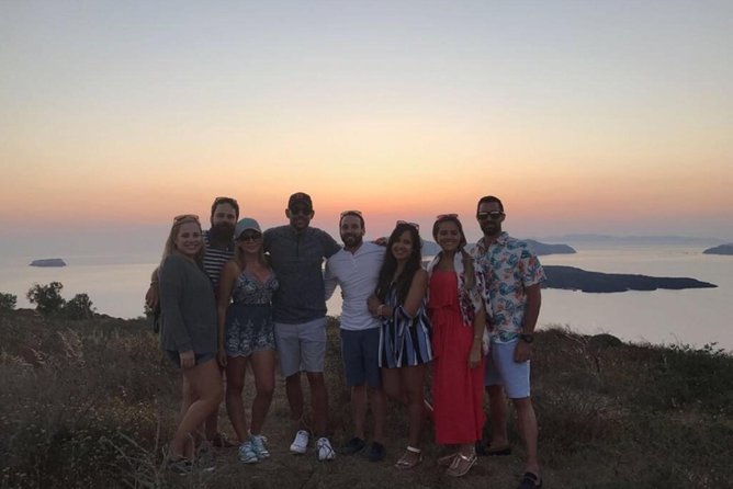 Santorini Sunset Wine Tour with Santo Winery Views - The 12 tastings you get, and what to expect if you prefer red wine