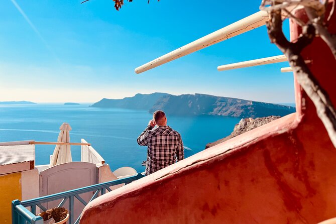 Santorini tailor made tour with the experts(NEW) - Oia Blue Domes and Small Paths in About 45 Minutes