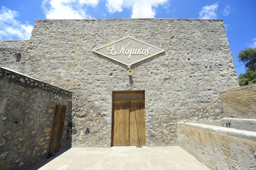 Santorini: Tomato Museum Admission Ticket with Audio Guide - Practical planning tips for pairing it with your day