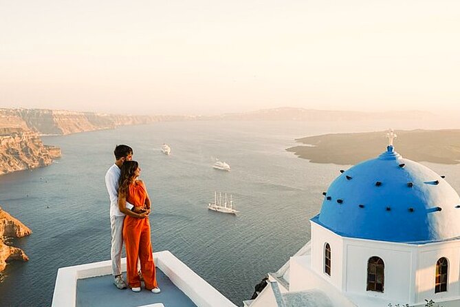 Santorini Tour Designed Especially for Cruise Passengers - On the road: comfy van and a small group of 15