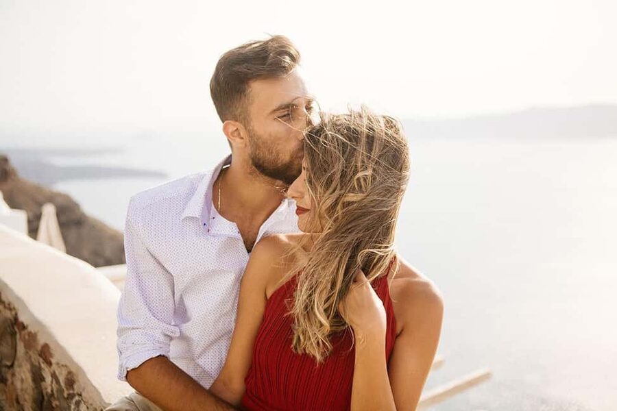 Santorini Unfiltered: Luxury Photoshoot with a Photographer - Should you book Santorini Unfiltered?