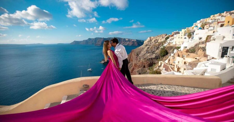 Santorini: Unique Flying Dress Photoshoot Experience - Flying Dress in Oia, the real reason it looks so good