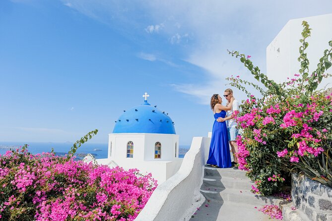 Santorini Vacation Photoshoot - Value and price: what $216.74 gets you for a group of up to 5