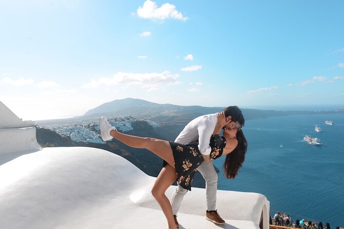 Santorini Vacation Photoshoot - Tips to make your shoot look better in real life
