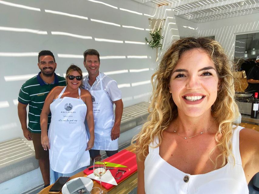 Santorini: Vineyard and Winery Tour with Cooking Class - Wine tasting: what to listen for with Assyrtiko and Mandilaria