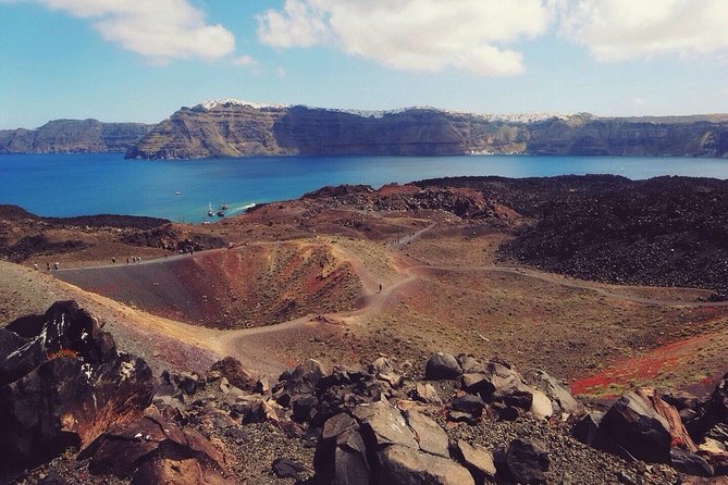 Santorini Volcanic Islands Cruise: Volcano, Hot Springs and Thirassia - Getting from your village to the port: bus pickups that matter