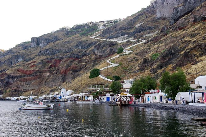 Santorini Volcanic Islands Cruise: Volcano,Hot Springs,Thirassia and Oia Sunset - Thirassia Island Time: Manolas Stairs, Lunch Choices, and Donkey Rides