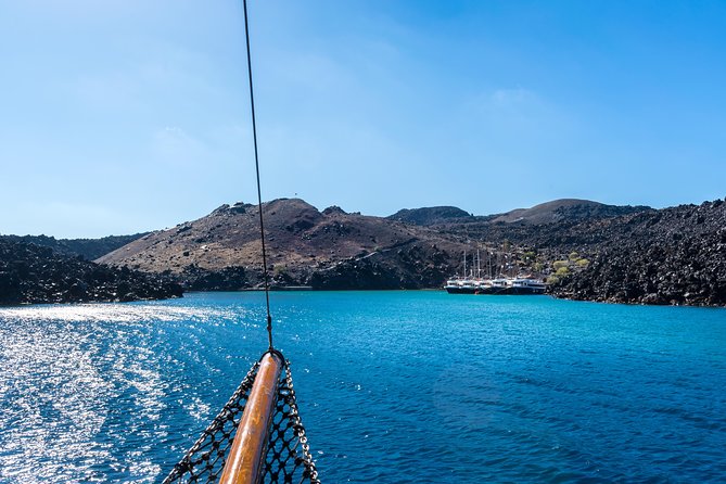 Santorini Volcano and Hot Springs Cruise Tour from Fira Old Port - Who should book this, and who should sit this one out