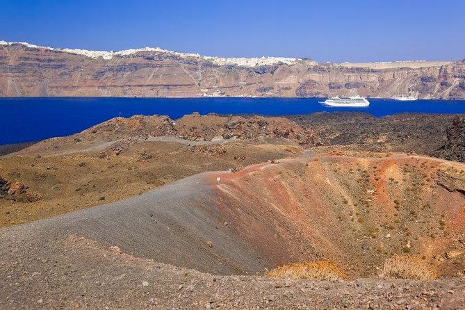 Santorini Volcano Cruise Including Hot Springs and Thirasia - Crowds, Group Size, and When This Feels Too Busy