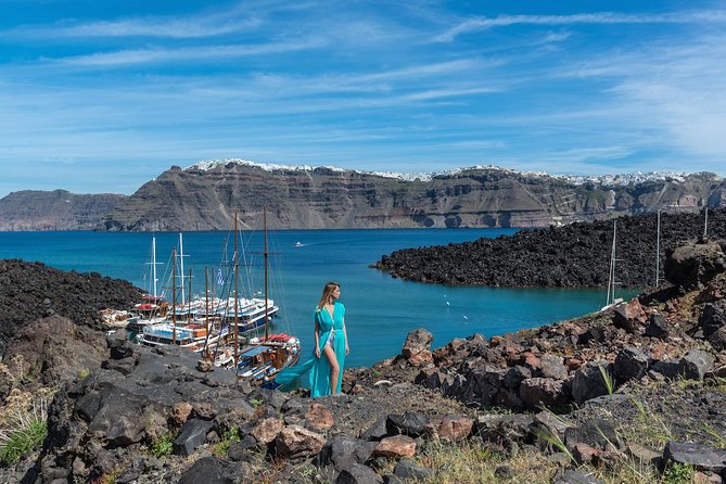 Santorini Volcano Half Day Tour - Getting to the Old Harbor: cable car, 587 steps, or donkeys