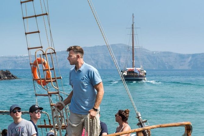 Santorini Volcano Tour - Time, crowds, and the big-boat reality