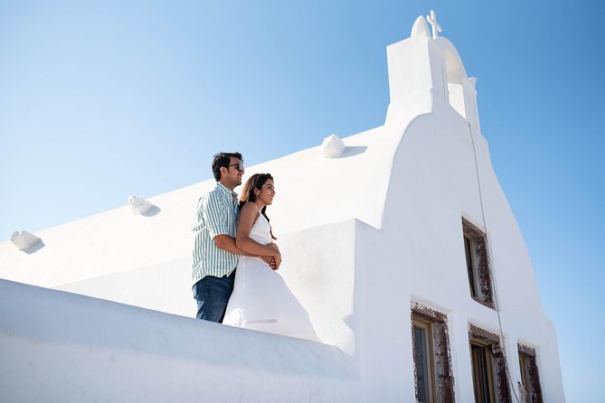 Santorini Walking Tour with a Personal Photographer - What you’ll get in the photo gallery, and how editing affects the outcome