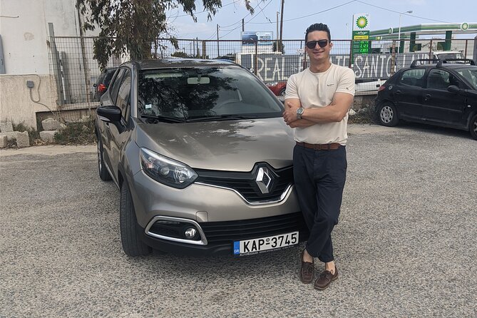 Santorini Welcome pick ups - Where the transfer starts: meeting in Fira and finding the right car