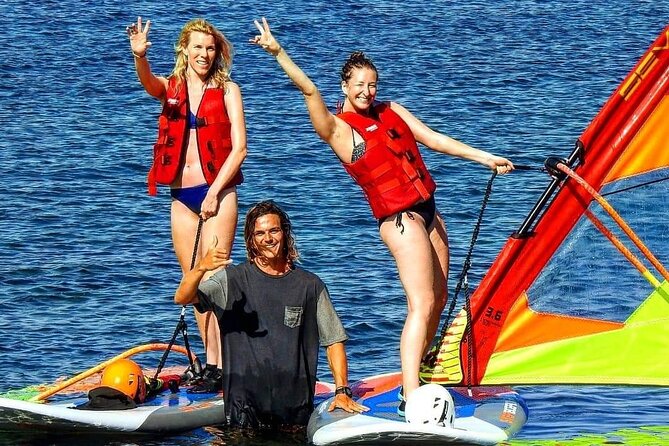Santorini Windsurfing lessons - Why Santorini Windsurfing Lessons Feel Manageable for Beginners
