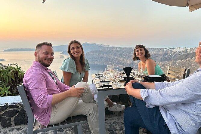 Santorini Wine Tasting: Day or Sunset Private Tour - Stop 2 Megalochori: Indigenous Vines and the Volcanic Soil Lesson