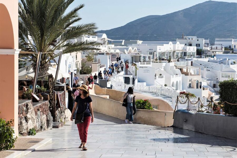 Santorini without Barriers: Accessible 5-Hour Private Tour - Firostefani photo start and Finikia’s caldera pause