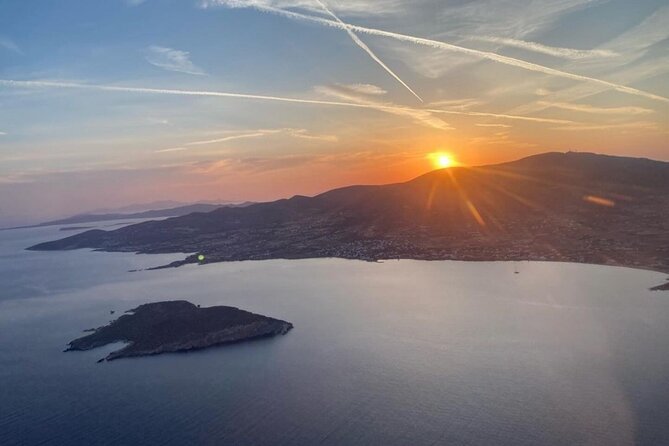 Shared Helicopter Tour Santorini 20 minutes - 2 passengers - Akrotiri Lighthouse and Thira: the caldera edge from a new angle