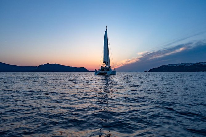 Sunset Cruise with BBQ and Drinks - Small group and friendly crew: what changes with 16 people