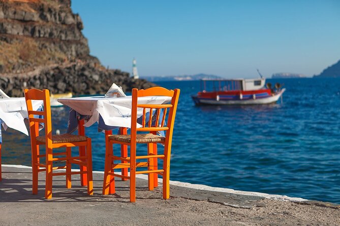SUV Santorini Highlights Private Tour - Why a Private SUV Makes Santorini Easier