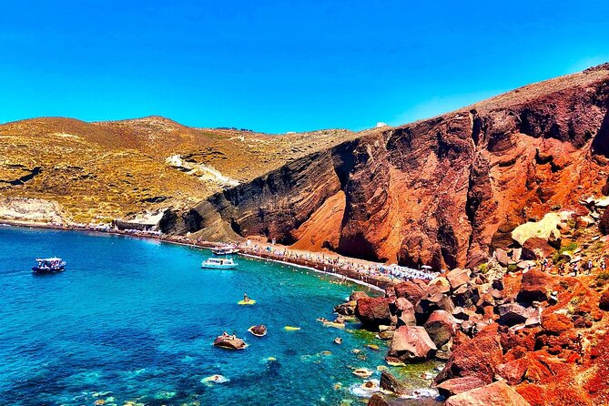 Tailormade Santorini island tour - Stop 1: Akrotiri Archaeological Site for an Admission-Included Hour