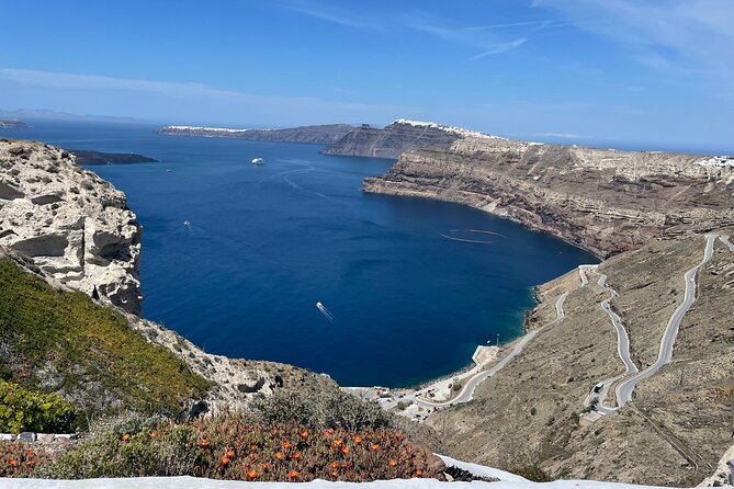 The Best of Santorini: 5-Hour Private Guided Tour of the Island - Perissa Black Sand Beach: the volcanic sand experience (30 minutes)