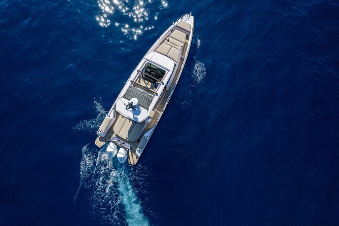 The Fastest Private Motor Yacht in Santorini - All Inclusive Tour - Volcano Hot-Springs Stop: Healing Lore, Real-World Expectations