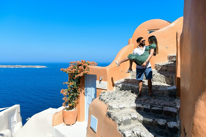 Timeless Memories: Your Exclusive Santorini Photo Session - A photo session that feels like Santorini, not a photo booth
