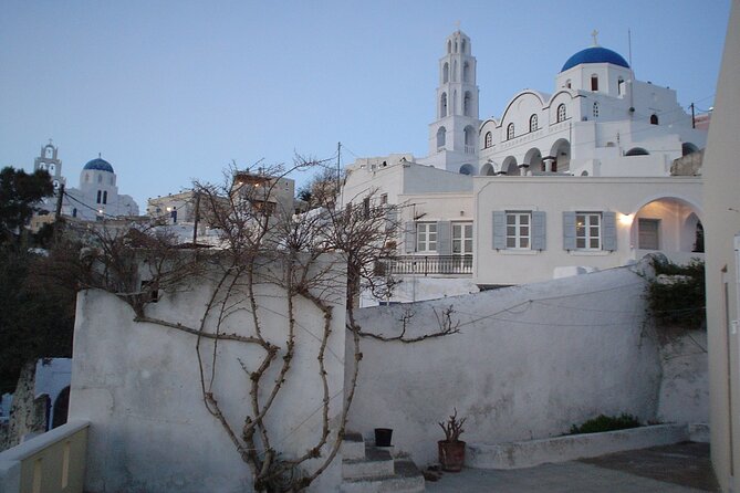 Top Sights of Santorini with Wine Tasting and Sunset in Oia - Emporio and the Venetian Fortress Walk