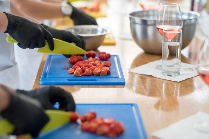 Traditional Kouzina Santorini Cooking Experience - Key highlights you will actually care about