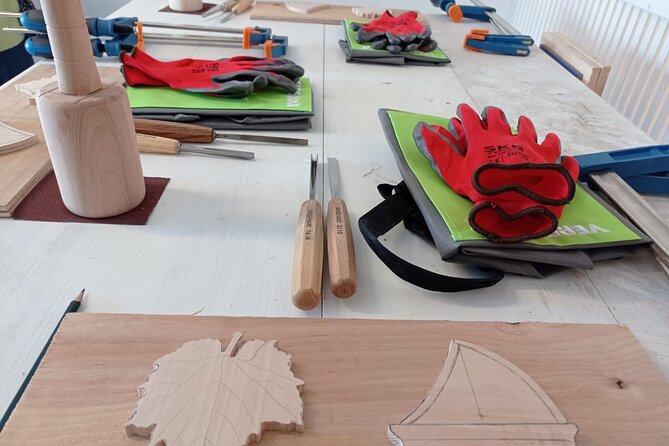 Woodcarving Workshop in Santorini - Key points to know before you go